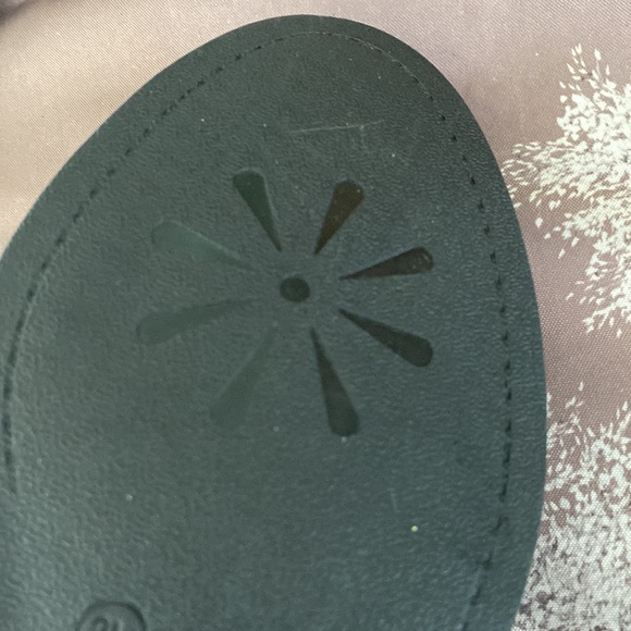 Booties - Picture 5 of 9